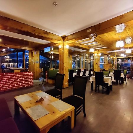 The Whispering Inn Resort And Bar Маналі Екстер'єр фото